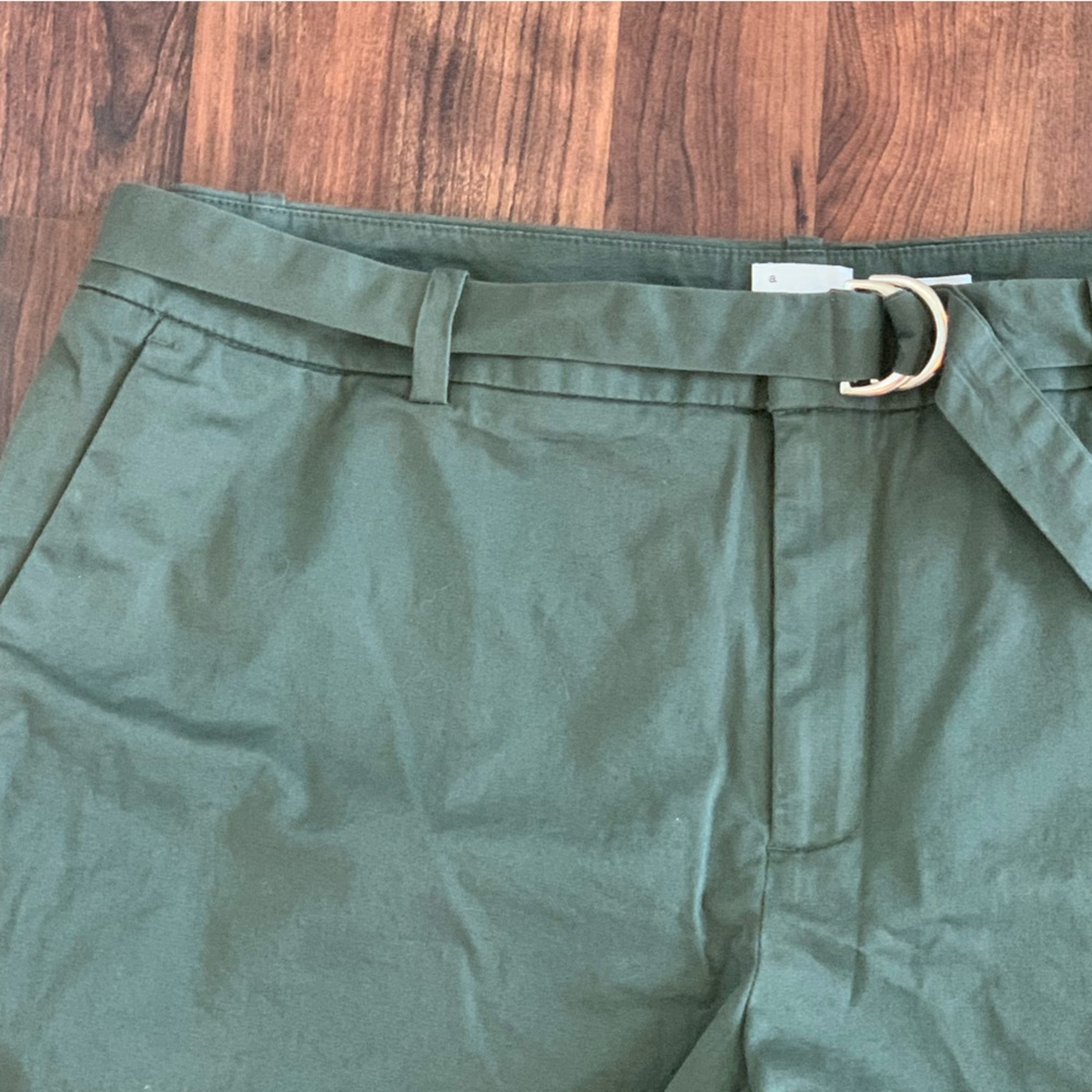 A NEW DAY Olive Green Shorts Chinos Size 14 High-Rise Belted 3-Inch Inseam - Picture 3 of 9